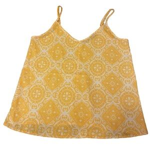 Women’s Tank Top. Size medium.